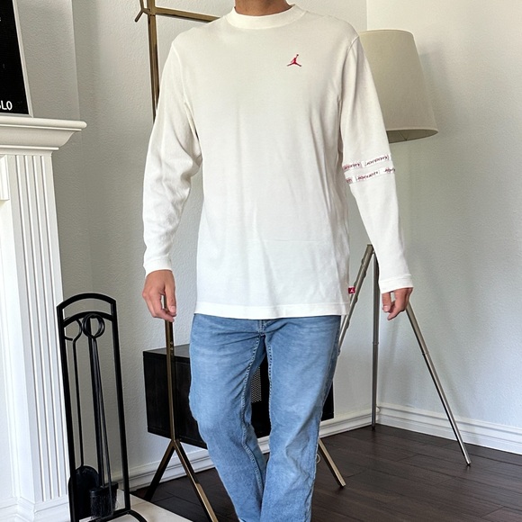 Vintage Air Jordan waffle knit long sleeve cream and red accents - Picture 4 of 8